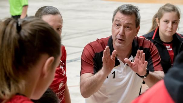 <p>Mehr als 30 Jahre war Kurt Rathmes als Trainer für den HC Eynatten-Raeren aktiv.</p>