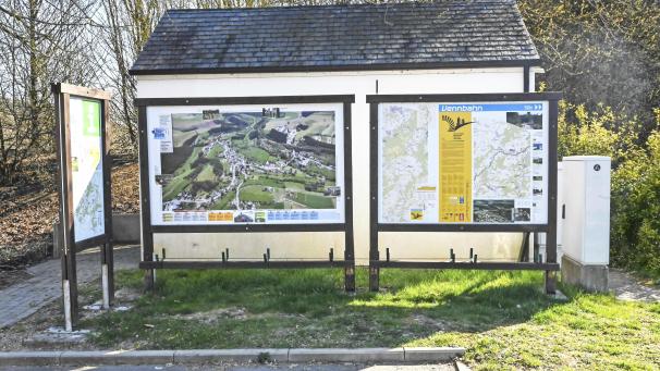 <p>Zum Aufgabenbereich des Verkehrsvereins Reuland-Ouren zählt auch der Unterhalt zahlreicher öffentlicher Plätze.</p>