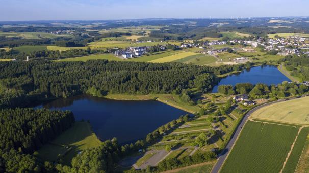 <p>Am ersten Augustwochenende lässt sich die schöne Region des Öslings mit dem Fahrrad entdecken. Im Rahmen der Aktion „VëloViaNorden“ ist eine 30 km lange Strecke Radfahrern vorbehalten.</p>