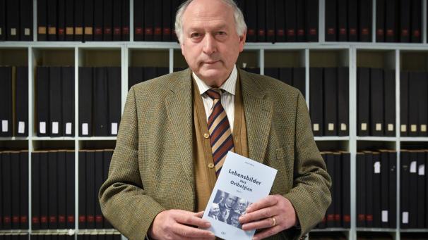 <p>Heinz Warny führte das GrenzEcho als Chefredakteur in eine neue Ära. Als Buchautor widmete er sich Menschen und ihrer Geschichte. Am Donnerstag verstarb er nach kurzer, schwerer Krankheit.</p>