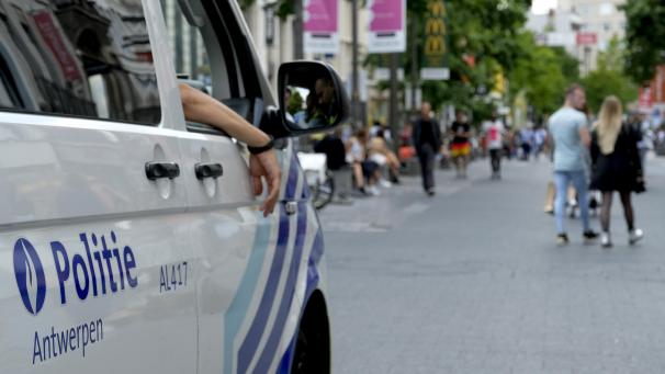 <p>Die Provinz Antwerpen hat strikte Maßnahmen gegen eine weitere Ausbreitung des Coronavirus ergriffen.</p>