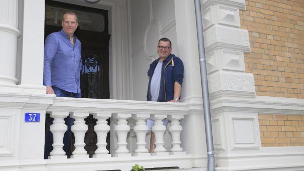 <p>Direktor Luc Marly (links) freut sich auf die Unterstützung von Jörg Lentzen, der ab dem neuen Schuljahr die Abteilung Sprache in der Musikakademie leiten wird.</p>