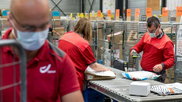 <p>Bpost profitiert vom Boom im Online-Handel, verliert aber im Briefgeschäft.</p>