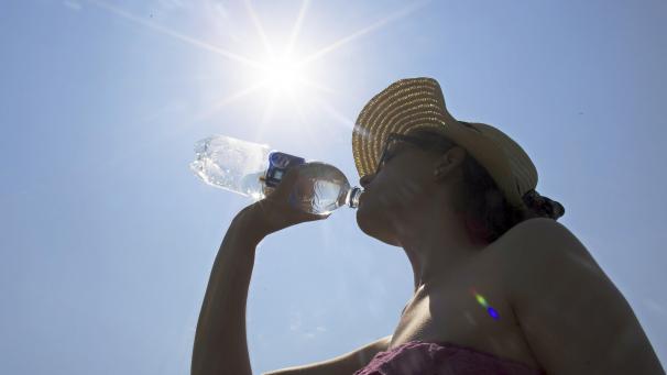 <p>Die Anzahl tropischer Tage im Sommer (mehr als 30 Grad Celsius) steigt von Jahr zu Jahr.</p>