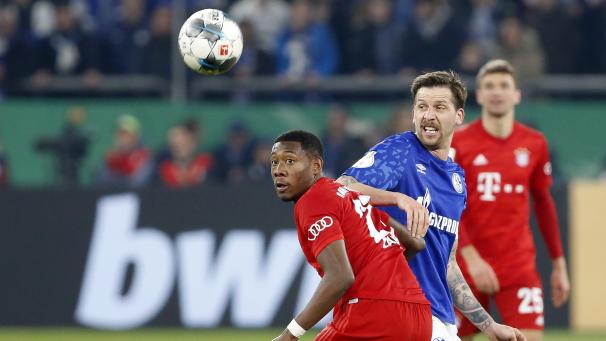 <p>David Alaba (links) und Guido Burgstaller stehen sich zum Saisonauftakt gegenüber.</p>