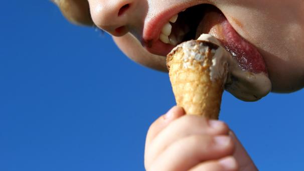 <p>Bei den Temperaturen tut ein Eis sehr gut.</p>