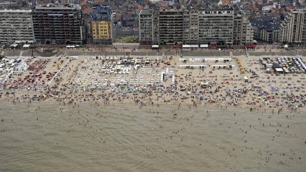 <p>Wie hier in Blankenberge, sind viele Strände an der belgischen Küste voll. Immer wieder kommt es zu Zwischenfällen.</p>