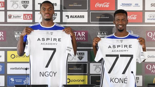 <p>Mit Julien Ngoy (l.) und Mamadou Koné stellte die AS Eupen am Donnerstag zwei Neuzugänge vor.</p>