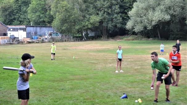 <p>Baseball steht bei den Kindern im Rahmen des Sportlagers hoch im Kurs.</p>