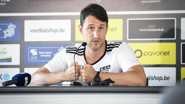 <p>AS-Trainer Benat San José</p>