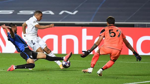 <p>Gerade vor dem Tempo von Kylian Mbappe warnt RB-Coach Nagelsmann.</p>