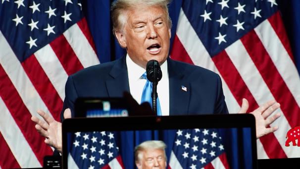 <p>Ihm ist jedes Mittel recht, um die anstehende Wahl zu gewinnen: Donald Trump. Angst schüren gehört dazu.</p>