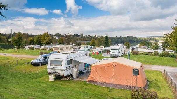 <p>Blick auf den Campingplatz in Bütgenbach-Worriken</p>