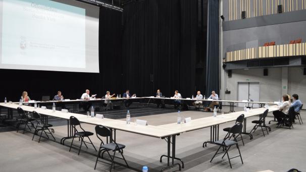 <p>Zum Sitzungsende waren nicht ausreichend Stadtratsmitglieder anwesend.</p>