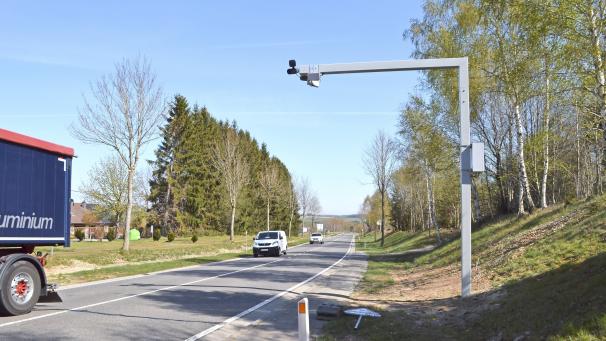 <p>Die Eifelpolizei möchte die entlang der N62 bereits installierten ANPR-Kameras der Finanzierungsgesellschaft Sofico polizeilich nutzen.</p>