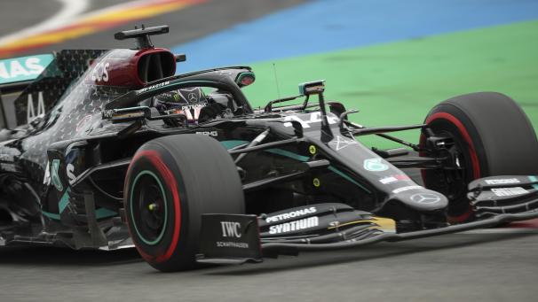 <p>Lewis Hamilton aus Großbritannien vom Team Mercedes in Aktion.</p>