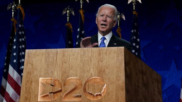 <p>Joe Biden erklärte: „Schüsse in den Straßen einer großen amerikanischen Stadt sind inakzeptabel. Ich verurteile diese Gewalt unmissverständlich.“</p>