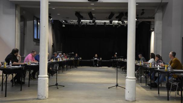 <p>Vom DG-Parlament in den Alten Schlachthof: Der Eupener Stadtrat tagte am Montagabend erstmals im Kulturzentrum am Rotenberg.</p>
