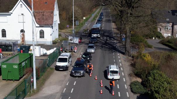 <p>Unter anderem gab es im Zuge der Coronakrise auch Grenzkontrollen in Kelmis.</p>