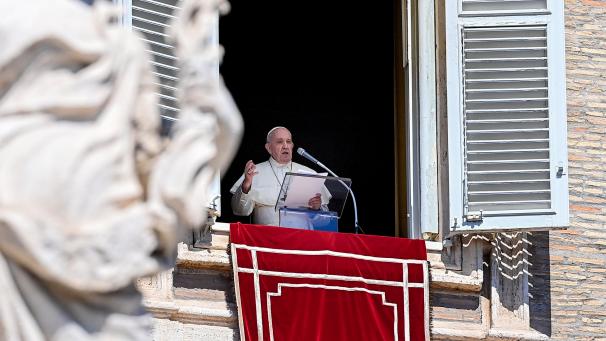 <p>Der Papst am Sonntag bei seiner Angelus-Ansprache.</p>