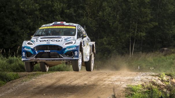 <p>Das französisch-belgische Team Fourmaux-Jamoul (Ford) fliegt auf Platz zwei der Kategorie WRC2.</p>