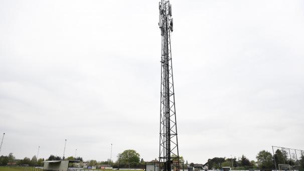 <p>Ein 5G-Mast von Proximus.</p>