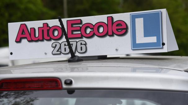 <p>Einen kostenlosen Führerschein, so wie ihn die Wallonische Region für Arbeitssuchende anbietet, wird es so schnell in der DG nicht geben.</p>
