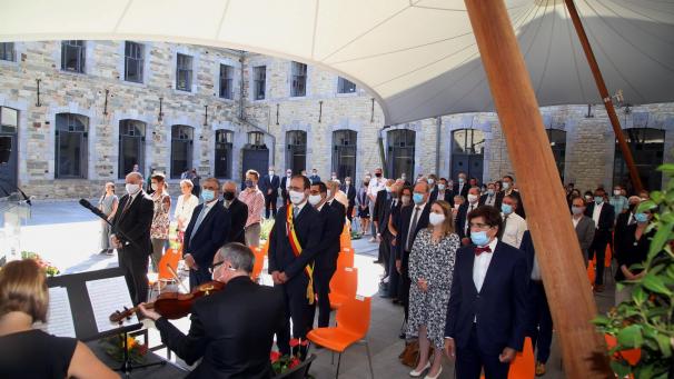 <p>Mit der Brabançonne wurde eine gelungene Feier mit Gästen aus Politik und Gesellschaft in Malmedy beschlossen.</p>