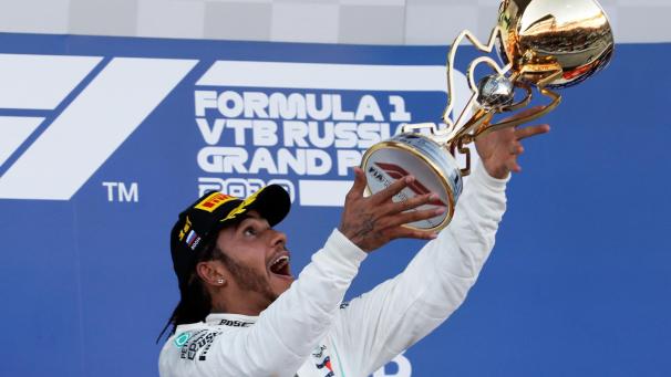<p>Lewis Hamilton stellt einen Rekord nach dem anderen ein.</p>