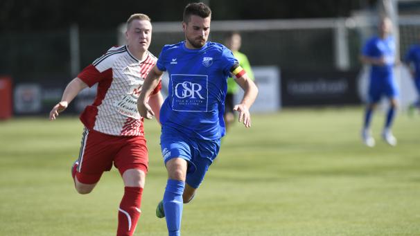 <p>Eupen B und Oudler haben DG-Teams vor der Brust.</p>