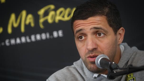 <p>Charleroi-Cheftrainer Karim Belhocine</p>