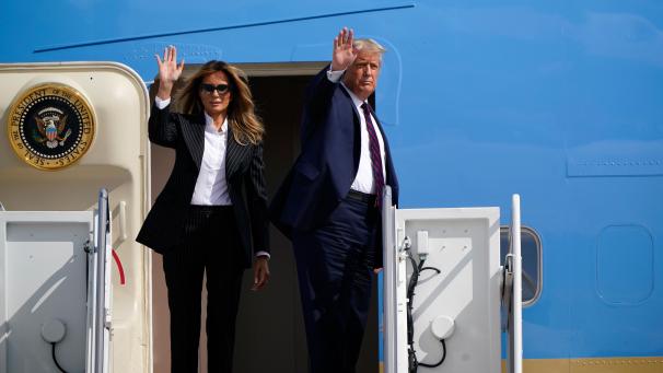 <p>Sind beide positiv auf das Coronavirus getestet worden: Donald und Melania Trump.</p>