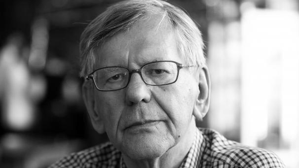 <p>Der Satiriker und Kabarettist Herbert Feuerstein ist tot. Er starb im Alter von 83 Jahren in Erftstadt bei Köln, wie sein Haussender WDR mitteilte.</p>