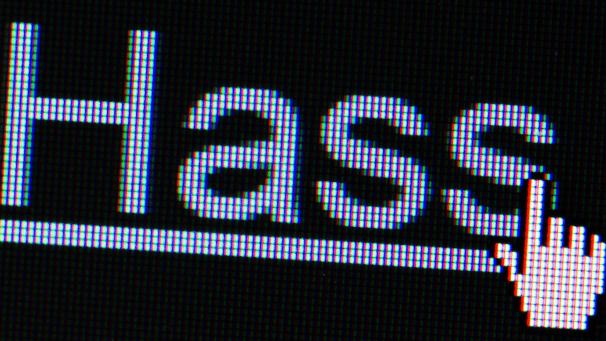 <p>Cyberhass fordert noch immer viele Opfer.</p>