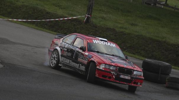 <p>Quertreiber aus Montenau: die Hommes-Brüder im BMW M3.</p>