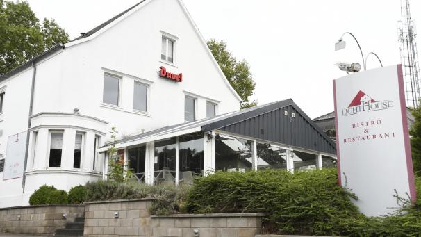 <p>Das Lighthouse hat eine Zukunft. Drei Jahre nach der Schließung wurde die Immobilie verkauft. Anfang Februar soll der Betrieb wieder aufgenommen werden.</p>