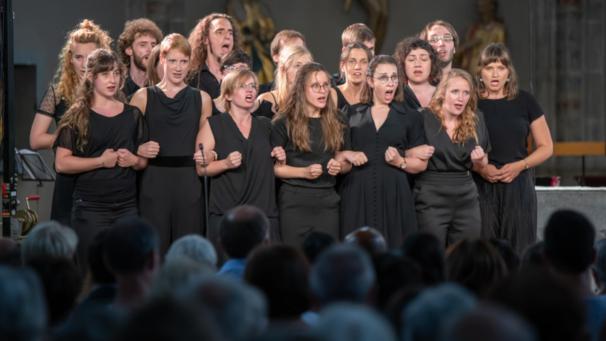 <p>Der Chor hat in der kurzen Zeit seines Bestehens schon an renommierten Festivals teilgenommen.</p>