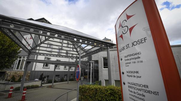<p>Blick auf das Krankenhaus St.Vith</p>