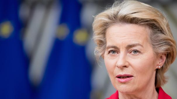 <p>Ursula von der Leyen stimmte die Bürger schon auf ungewöhnliche Feiertage ein: „Ich denke, dass Weihnachten in diesem Jahr ein anderes Weihnachten sein wird.“</p>