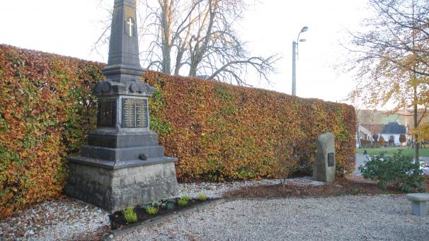 <p>In Amel werden Vertreter des Gemeindekollegiums am 11. November einen Kranz am Kriegerdenkmal niederlegen.</p>
