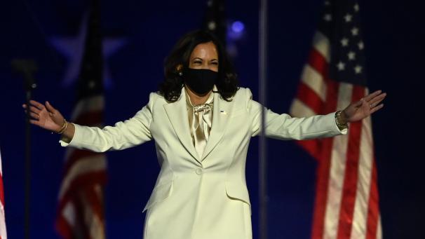 <p>Die künftige Vizepräsidentin Kamala Harris hat in ihrer ersten Rede nach dem Wahlergebnis die Bedeutung der Demokratie betont.</p>