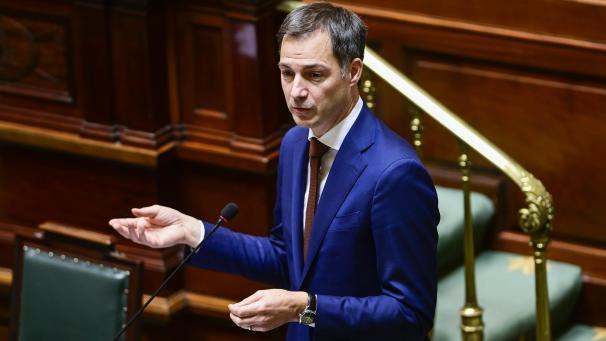 <p>Premier De Croo musste am Donnerstag im Kammerplenum erneut Fragen zur Coronakrise im Land beantworten.</p>