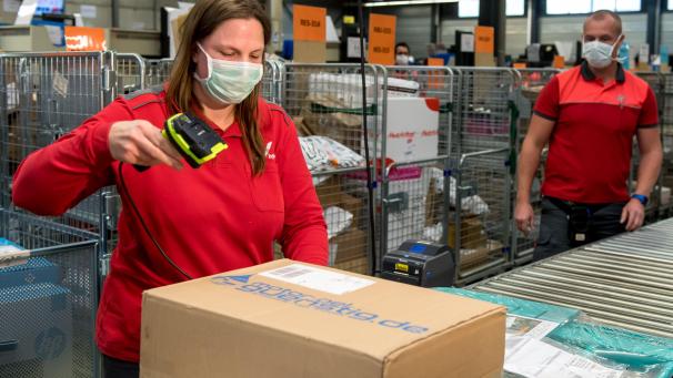 <p>Paketsortierzentrum von Bpost</p>