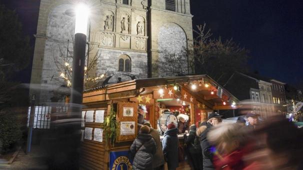 <p>Der Eupener Weihnachtsmarkt ist für den Lions Club seit Jahrzehnten ein wichtiger Schauplatz, um „Glücksterne“ zu verkaufen.</p>