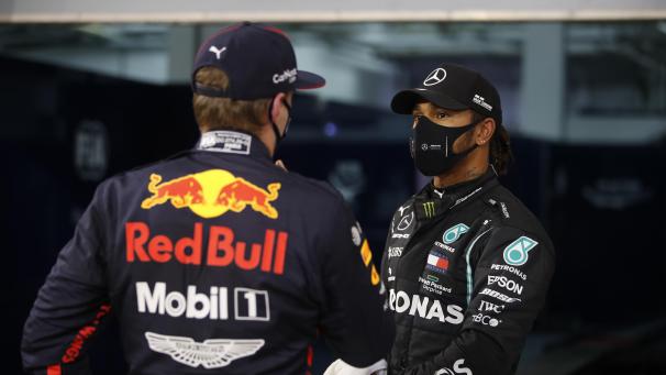 <p>Lewis Hamilton fährt trotz vorzeitigem WM-Titel allen davon.</p>