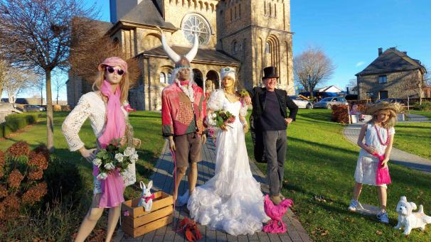 <p>Francis Brandt sorgte am Wochenende für Aufsehen an der Bütgenbacher Pfarrkirche.</p>