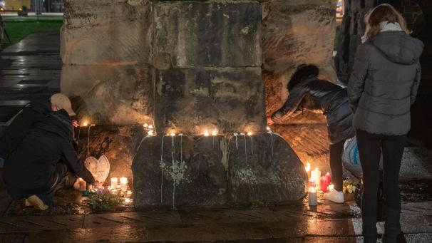 <p>Nach der Amokfahrt in der Trierer Innenstadt mit mehreren Toten soll der dringend Tatverdächtige am Mittwoch dem Haftrichter vorgeführt werden.</p>
