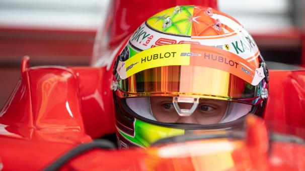 <p>Mick Schumacher steigt auf.</p>