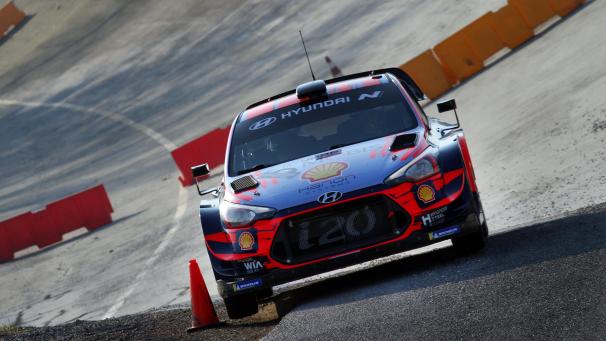 <p>Show und Rallye zum außergewöhnlichen WRC-Finale in Monza, einschließlich der historischen Steilwandkurven im Autodrom.</p>