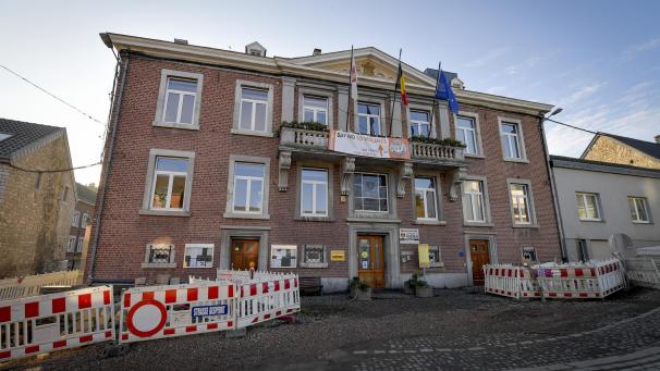 <p>Das Gemeindehaus wird ab 2021 umgestaltet, um die Zugänglichkeit für die Bürger und das Arbeitsumfeld für das Personal zu verbessern.</p>